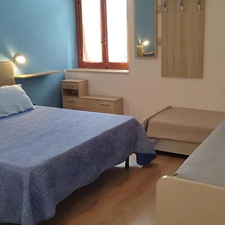فندق مبيت وإفطار Relax Gonone 3*